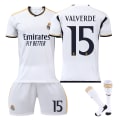 Miniatyrbild 1 av 2: 23/24 Real Madrid Barn- och Vuxenträningskläder Sportkläder Set med Strumpor No.15 VALVERDE S