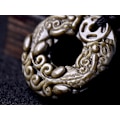 Pikkukuva 4 / 4: Luonnollinen obsidiaanidonitsi Rauhan solki PIXIU Amuletti Kaulakoru Riippuva luonnollisella helmiketjulla miehille Miehille（Kultainen obsidiaani）