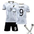 Miniatyrbild 1 av 2: 2022 VM Hemma Barn Vuxna Fotbollströja Träningströja Set No.9 WERNER S