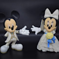 Miniatyrbillede 3 af 5: Mickey Minnie Par-Bryllupskage Bagepynt Sød Tegneserie Solid Hånd Hjem Bil Ornamenter White