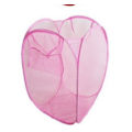 Miniatyrbilde 1 av 4: PLASTIFIC Foldable Pop Up Mesh Vaskeri Vasketøy Kurv Bag Bin Hamper Leke Ryddig Oppbevaring Organiser Vaskeri Net Bag Klær Vesker （1 vare Rosa）