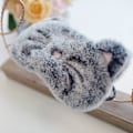 Miniatyrbild 6 av 6: Söt Kanin Sovmask Plysch Ögonbindel Rese Sovmasker Supermjuk Rolig Ögonmask för Barn Flickor och Vuxna (Svart Grå katt