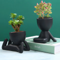 Miniatyrbild 9 av 10: Dekorativ suckulentkruka med dräneringshål Handgjord keramisk blomkruka Vas Staty prydnad för inomhus utomhus C-cross Legged Sitting