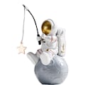 Miniatyrbild 10 av 10: Astronaut i rymden Månen Hartsdekoration Statyett Hem Skrivbordsinredning För födelsedagsfest Vardagsrum Sovrumsprydnad Astronaut Playing Ball silver