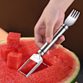 Miniatyrbild 4 av 9: 2 i 1 vattenmelon skärgaffel med ergonomiskt grepp Enkel rengöring Återanvändbara fruktskärare för sommarfest round 2pcs