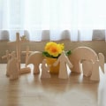 Miniatyrbild 4 av 7: Påsk prydnad uppståndelse scen trästaty heminredning A