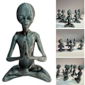 Miniatyrbild 2 av 8: Forntida grekiska skyddsgudsfigur med orm Häxkonst Meditation Alien Staty Mini Resin Ornament Alien