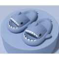 Miniatyrbild 1 av 10: Haj Tofflor Badtofflor EVA Shark Tofflor Barn Dam Herr Mjuka Foppatofflor Sandaler Innetofflor Light Blue 27-27.5cm