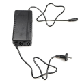 Miniatyrbilde 1 av 5: IC CNE Dc 54.6v 2a E-scooter Batterilader Adapter For