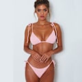Pikkukuva 3 / 4: Naisten bikinisetti push-up-pehmusteella, nauhoilla ja soljilla, pinkki Pink XL