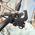 Pikkukuva 4 / 5: IC 1 set Universal /lås för motorcykelstötfångarhjälm A1