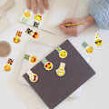 Pikkukuva 3 / 7: 12 kpl magneettiset kirjanmerkit, söpöt emoji-kirjanmerkit, emomoticons-kirjanmerkit, magneettiset kirjanmerkit lapsille, värikkäät söpöt kirjanmerkit opiskelijoille, pojille, tytöille Z emoji
