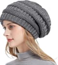 Stickad vintermössa för kvinnor, varm slouchy skidmössa med satin foder, mörkgrå, 52-60cm