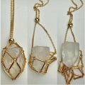 Pikkukuva 7 / 10: Kristalliriipus, jossa on häkki, kristalliverkko, metalliriipus, KULTA, kulta Gold Amethyst-Amethyst