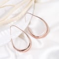 Miniatyrbillede 5 af 5: IC Lette Tåreformede Hoops - Øreringe til Kvinder - 14k Guld/Hvidguldbelagt Store Ovalformede Pull-Through Hoops Højpoleret Smykkegave