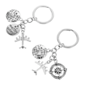 Miniatyrbilde 4 av 4: 2 stk Sinklegering Kreative Nøkkelringer Henge Graduation Compass World Map Nøkkelringer IC