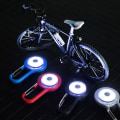 Miniatyrbilde 5 av 5: IC Multifunksjonell LED-lampe for bærbar nøkkelring for fotturer Grå