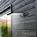 Miniatyrbillede 3 af 4: IC Solar dobbeltsidet væglampe med fjernbetjening udendørs 2-pak sort
