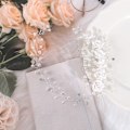 Miniatyrbild 4 av 5: IC Bröllopsblommor Hårtillbehör Pärlhårkam Tiara Brud Huvudbonad Vit one size