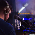 Pikkukuva 3 / 5: IC Langalliset yli-korvan kuulokkeet, korkean resoluution studiomonitorit ja DJ-stereokuulokkeet AMP-tietokoneen tallennukseen Puhelin Piano Kitara Kannettava tietokone - Musta