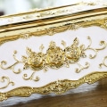 Miniatyrbild 2 av 5: IC Tissue box vardagsrum ljus lyx high end matbord prydnad