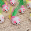 Miniatyrbillede 4 af 5: IC Fluffig kattunge mus kattleksak med fjädrar och fuskpäls, mus kattleksak