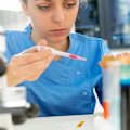 Miniatyrbilde 7 av 8: Pipettedråpe, overføringspipetter med skala