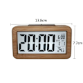 Miniatyrbild 3 av 5: Digital väckarklocka med stor display