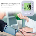 Miniatyrbild 3 av 6: Blodtrycksmätare för Överarm, Lättanvänd Oscillometrisk Enhet Med Tydlig LED-Display, Bekväm Blodtrycksmanschett För Armar 22-42 cm, Dubbelt Användarminne &