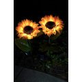 Miniatyrbillede 4 af 8: Solcelledrevet LED-solsikke til udendørs havebelysning, (2 stk.) IP65 vandtæt lampe, automatisk opladning af solcellelamper til haven, store realistiske blomster