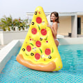 Miniatyrbillede 4 af 5: Kæmpe Pizza Slice Oppustelig Pool Float, Sjove Pool Floats, Svømmeparty Legetøj, Sommer Pool Flåde, 1 Pakke