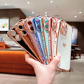 Miniatyrbild 4 av 5: iPhone 16 Skal Flicka Kvinna Söt Flickig Kärlek-Hjärta Lyxig Guld Mjukt Omslag Kameraskydd Silikon Stötsäker Telefonfodral för iPhone 16, Svart iPhone16