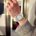 Miniatyrbild 1 av 6: Kvinnor Blixt Lysande Flerfärgad Rhinestone LED watch Trender Studenter Älskare Gelé Kvinna Herrklockor Ljus Watch white