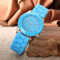 Miniatyrbild 6 av 6: 2021 Nytt enkelt silikonmärke WOKAI Casual Quartz Watch Dam Kristall Silikon Klockor Relogio Feminino Watch Gold