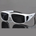 Miniatyrbild 1 av 6: Ny polariserad lins för män Körning Fiske Solglasögon Cover För Myopia Glasögon Flip Polaroid Solglasögon Oculos De Sol Masculino white frame gray