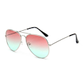 Miniatyrbild 1 av 6: Klassiska Retro Pilot Ocean Goggles Solglasögon För Kvinnor Män Unisex Metall Röda Solglasögon Sommarkörning 3025 Glasögonskydd C12 As Show