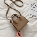 Miniatyrbild 3 av 6: Kvinnor Axelväska Små handväskor och plånböcker Designer Crossbody-väskor för kvinnor Flap Tote Cross Body khaki