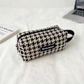 Miniatyrbild 1 av 6: Layrussi Ny Houndstooth kosmetisk väska Klassisk dragkedja Kvinnlig Liten förvaringsväska Casual Bärbar Mini Sminkväska Canvas Handväska Bird grid