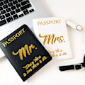 Miniatyrbild 2 av 6: Par Pass Mapp Pass Cover Resedokument Väska Bröllopspresent Mr Fru Brev Utskrift Enkel PU case style 3