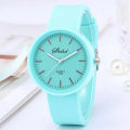 Miniatyrbild 2 av 6: 2021 Nytt enkelt silikonmärke WOKAI Casual Quartz Watch Dam Kristall Silikon Klockor Relogio Feminino Watch Green
