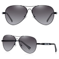 Miniatyrbild 6 av 6: BARCUR Design Memery Alloy Solglasögon Polarized Gradient Herr Solglasögon Dam Pilot Glasögon Spegelskydd Oculos De Sol Gold Gradient Gray BARCUR