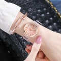 Miniatyrbild 5 av 6: Kvinnor Arabiska siffror Watch Magnetrem Mode Strass Grön Urtavla Quartz Klockor Klocka Zegarek Damski silver