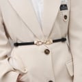 Miniatyrbild 5 av 6: D&T 2021 New Fashion Bälte Dam Två Cirkel Diamant Dekorera Spänne PU Läder Material Bälte Kvinna Casual Style Elegant midja khaki 105CM