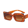 Miniatyrbild 1 av 6: Mode Vintage Fyrkantiga Solglasögon Dam Gradient Tea Solglasögon Sommar Resa Retro Glasögon Män Oculos De Sol Feminino leopard tea with pouch and cloth