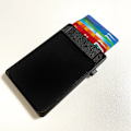 Miniatyrbild 6 av 6: Smal RFID mode pop-up tryckknapp case med elasticitetspåse Stöldskydds Creative Smart Wallet Ny namnkortshållare Red