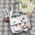 Miniatyrbild 6 av 6: Canvasväska Enkel Kvinnor Crossbody-väska Ungdom Flickväskor Damväskor Casual Axelväskor Diagonal Messenger Skolväskor Handväskor 4 badge pendants1 No Pendant