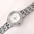 Miniatyrbild 3 av 6: Kvinnor CYD Watch Ny Elegant Lyx Kvarts Mode Casual Snidade Watch Armband Relojes silverfärgad Armbandsur White