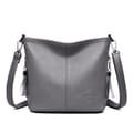 Äkta Tofsar Dam Hand Crossbody Väskor För Kvinnor Läder Lyx Handväskor Och Handväskor Dam Axelväskor Designer Hink Sac Gray