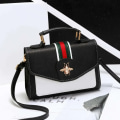 Miniatyrbild 4 av 6: Kvinnor Designer Contrast Handväska Kvinna Ny Klassisk Crossbody-väska Flikväska Läder Axelväska Damväska caramel colour