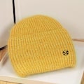 Miniatyrbild 6 av 6: Ins Solid Shiny Color Beanies SkulliesLetter Kvinna Fluffig Vinterhatt För Matchande Varm Mjuk Present letter logo15